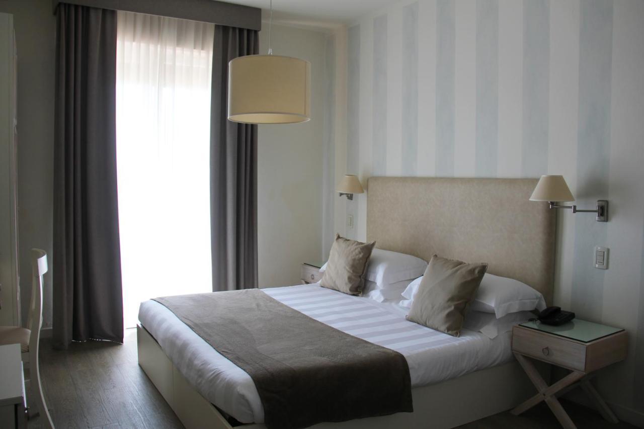 Hotel Bijou Forte dei Marmi Exteriör bild