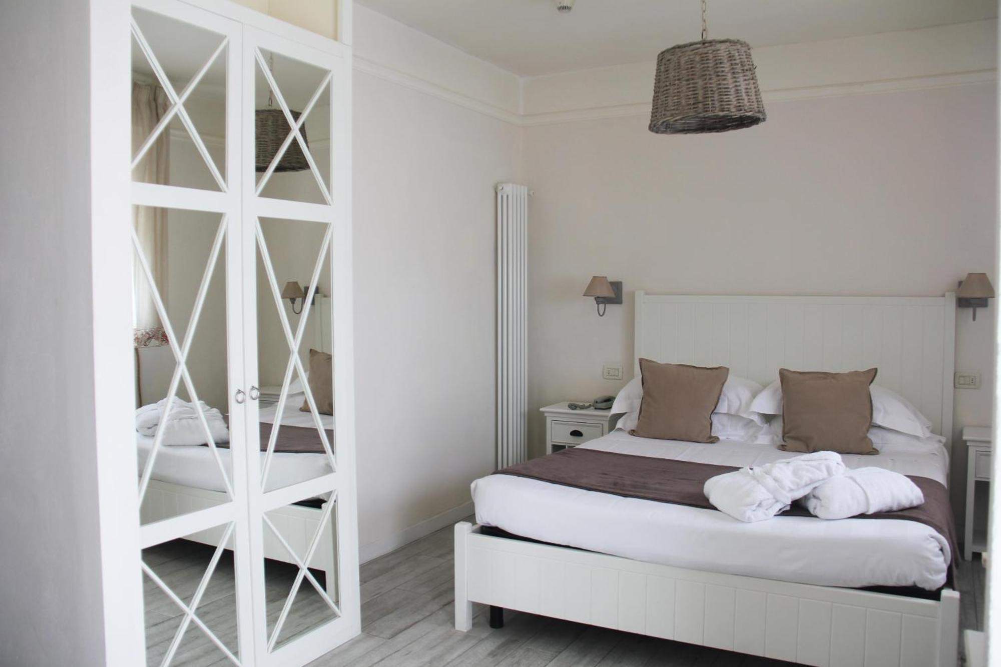 Hotel Bijou Forte dei Marmi Rum bild